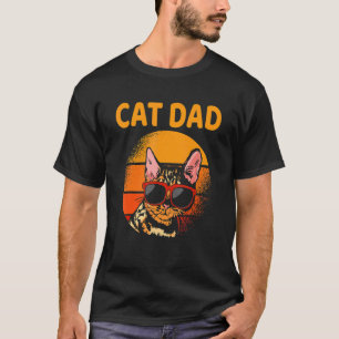 Cat Dad Retro Style Father's Day Men Cat Distresse T-Shirt