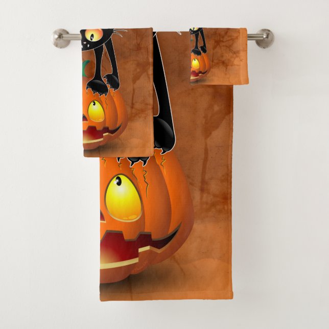 Cat Halloween Scared Cartoon on Pumpkin Bath Towel Set (Insitu)