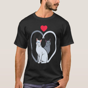 Cat Heart Valentines Day Cute Kitten Kitty Love V- T-Shirt