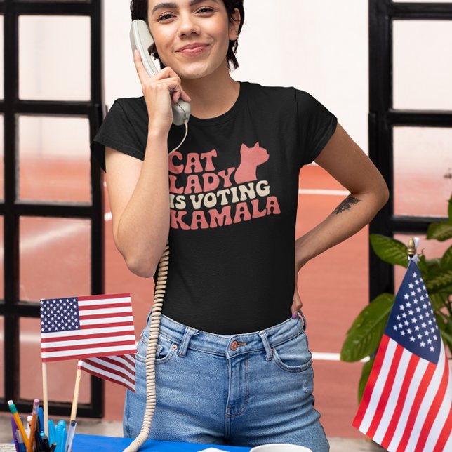 Cat lover's quirky support for Kamala T-Shirt (Creator Uploaded)