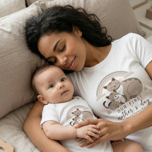 Cat Mom Kitten First Mother’s Day Pastel Rainbow T-Shirt