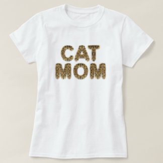 Cat mom t-shirt cat furr text 