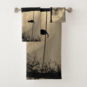 Cat on a Wire Full Moon Bath Towel Set