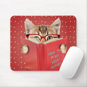 Cat Reading Reading Red Book   Mouse Pad