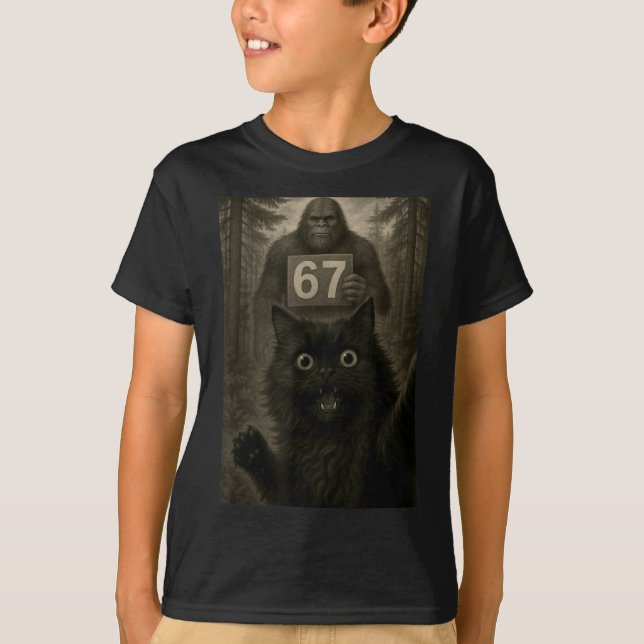 Cat Selfie 67 Meme Six Seven Funny Bigfoot  T-Shirt (Front)