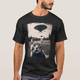 Cat Selfie Alien Invasion Meme Funny Kitten Cute C T-Shirt
