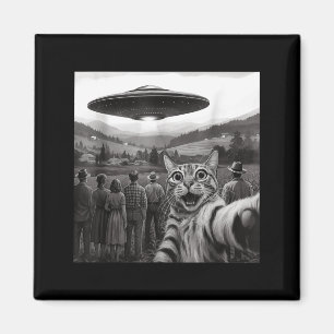 Cat Selfie People Watching An Alien Funny Cat For Magnet