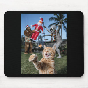 Cat Selfie With Alien And Bigfoot Christmas In Jul Mouse Pad