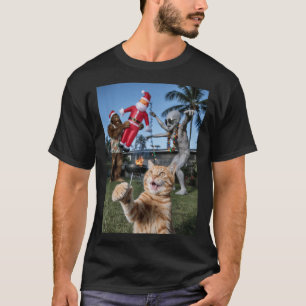 Cat Selfie With Alien And Bigfoot Christmas In Jul T-Shirt
