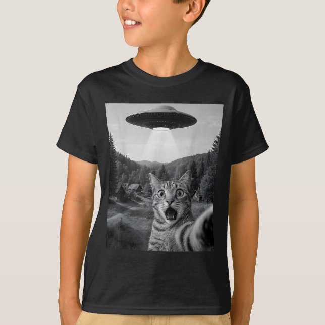 Cat Selfie With Alien Ufo Funny Cat Funny Ed Cat  T-Shirt (Front)