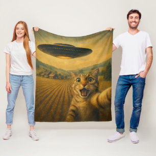 Cat Selfie With Alien UFO Funny Cat Gifts Fleece Blanket