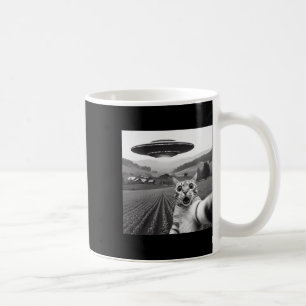 Cat Selfie With Alien Ufo Funny Cat Gifts For Men  Coffee Mug