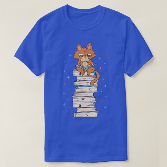 Cat Sits on Books Reading  Reading Book Lover  T-Shirt (Design Front)