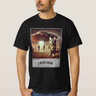 Cat UFO Selfie: Scared Kitty (Man t-shirt) #02 T-Shirt
