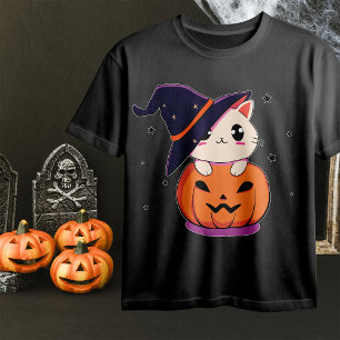Cat with witch hat in Halloween Jack-O-Lantern  T-Shirt