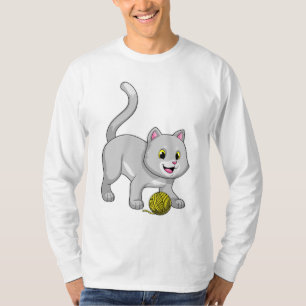Cat with Wool yarn ball T-Shirt