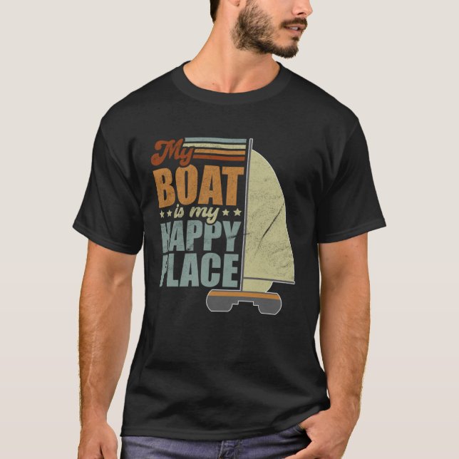 Catamaran Two Hulls Sailing Quote Catamaran Captai T-Shirt (Front)
