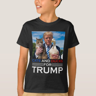 Cats And Ducks For Trump 2024 Kittens And Ducks Fo T-Shirt