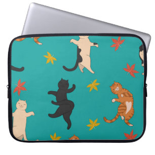 Cats, autumn foliage, cute pattern laptop sleeve