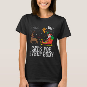 Cats For Everybody Christmas Cat Funny Xmas Women T-Shirt