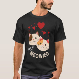 Cats Hugging Together Happy Wedding Married Day Ju T-Shirt