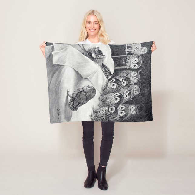 Cats Nightmare Owl Bird, Louis Wain Fleece Blanket (In Situ)