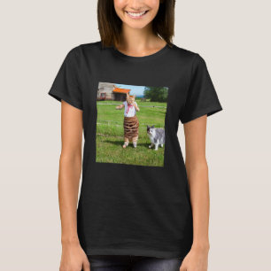 Cats On A Farm Cute Vintage Kitten Kitty T-Shirt