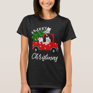 Cats xmas Tree on Red Truck Cat Christmas tree T-Shirt