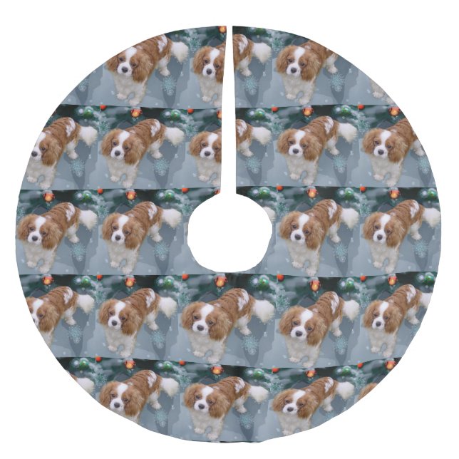 Cavalier King Charles Spaniel Christmas Brushed Polyester Tree Skirt (Front)