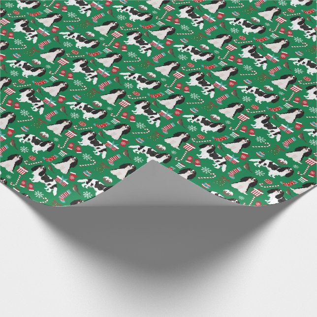 Cavalier King Charles Spaniel Tricolored Christmas Wrapping Paper (Corner)