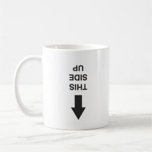 Ce côté vers le haut de tasse