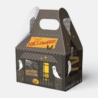 Celebrations Street - Halloween (dark) Favor Box