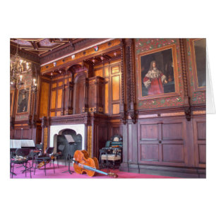 Cello Dans La Salle D'Etat