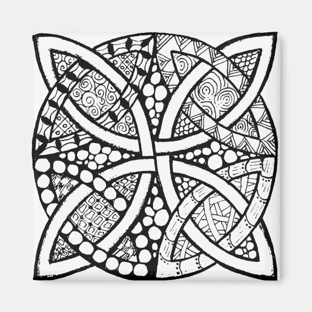 Celtc Knot Black and White Magnet (Front)