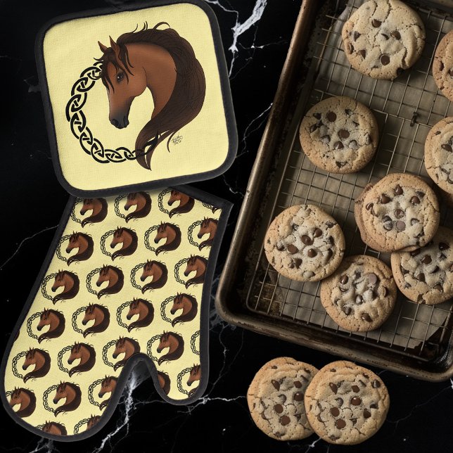 Celtic Brown Horse Yellow Oven Mitt & Pot Holder Set (Creator Uploaded)