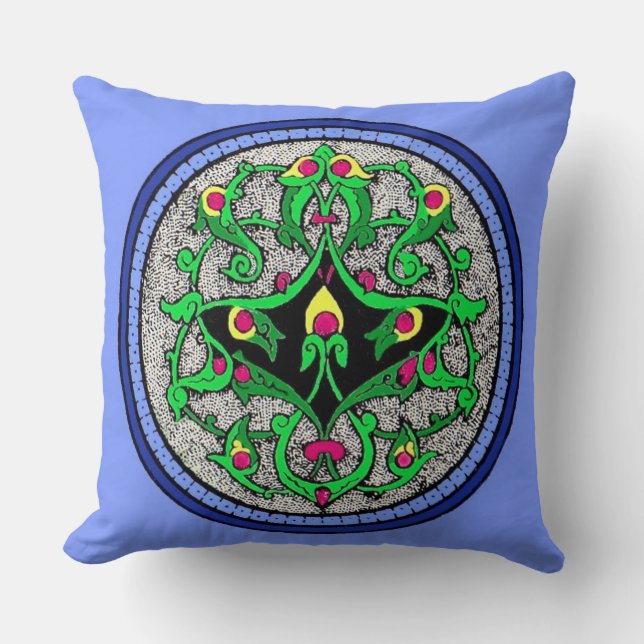 Celtic cartouche throw pillow (Front)
