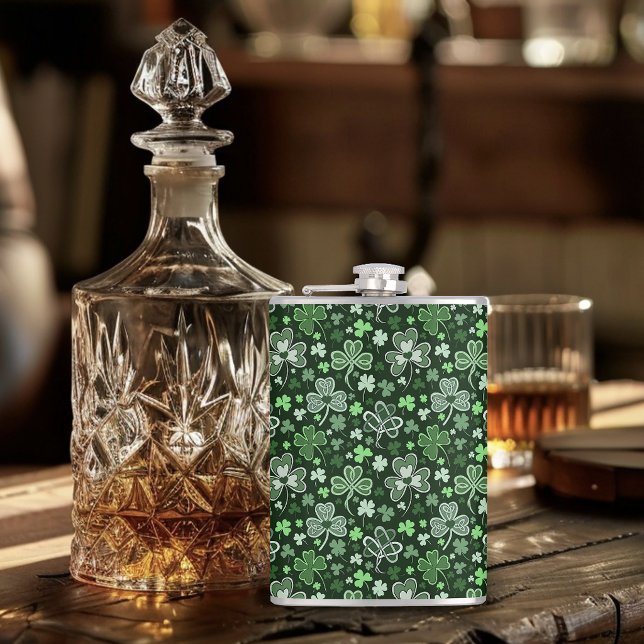 Celtic Clover Pattern Green Irish Hearts Hip Flask (Creator Uploaded)