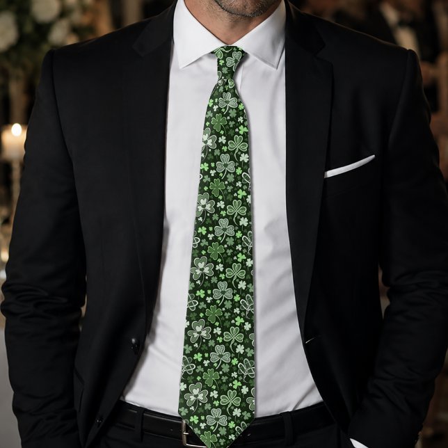 Celtic Clover Pattern Green Irish Hearts Tie (Creator Uploaded)