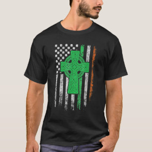 Celtic Cross Irish American Flag St Patrick's Day  T-Shirt