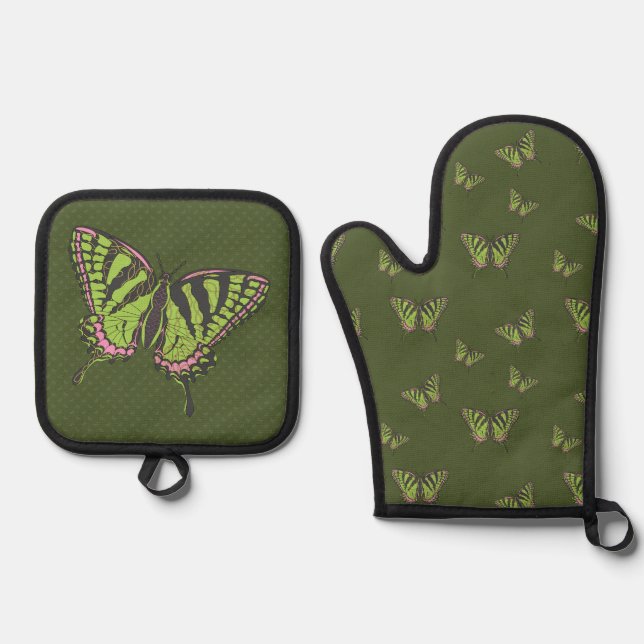 Celtic Swallowtail Oven Mitt & Pot Holder Set (Front)