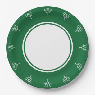 Celtic Weave Hearts in Green Paper Plate