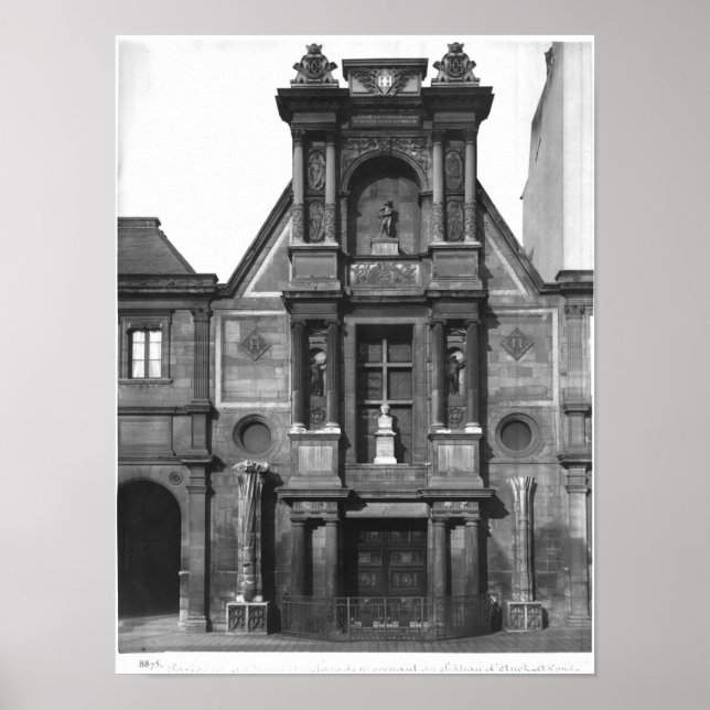 Central part of the main fa�ade poster (Front)