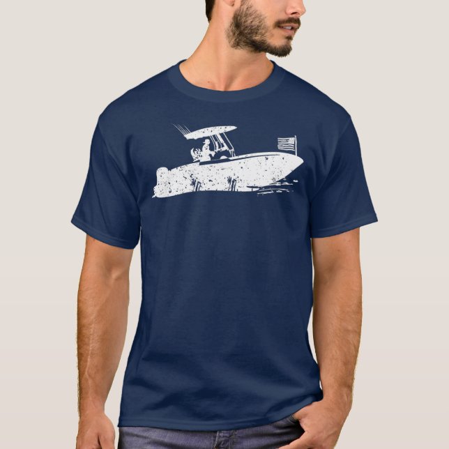Centre Console Boat American Flag Motorboat Boat T-Shirt (Front)