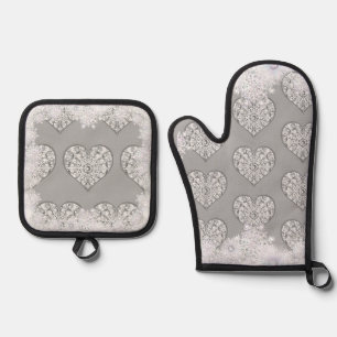 Ceramic lace grey & snowflake oven mitt & pot holder set