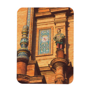 Ceramic statue detail on the Plaza de Espana in Magnet