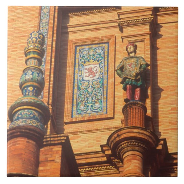 Ceramic statue detail on the Plaza de Espana in Tile (Front)