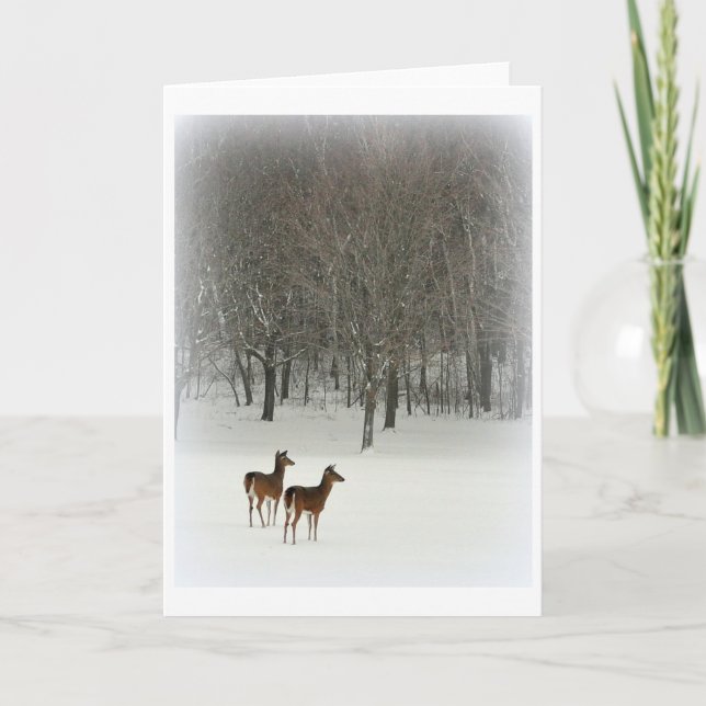 Cerfs communs en bois dans la carte de voeux de (Devant)