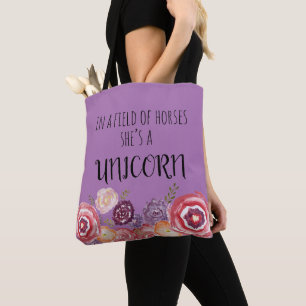 C'est un Sac fourre-tout de fleurs Unicorne