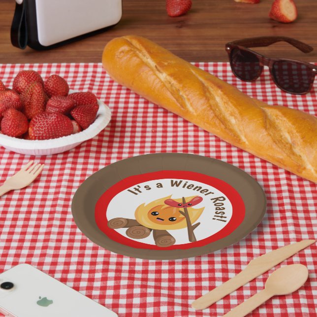 C'est une assiette de la soirée Wiener Roast (Pique-nique)