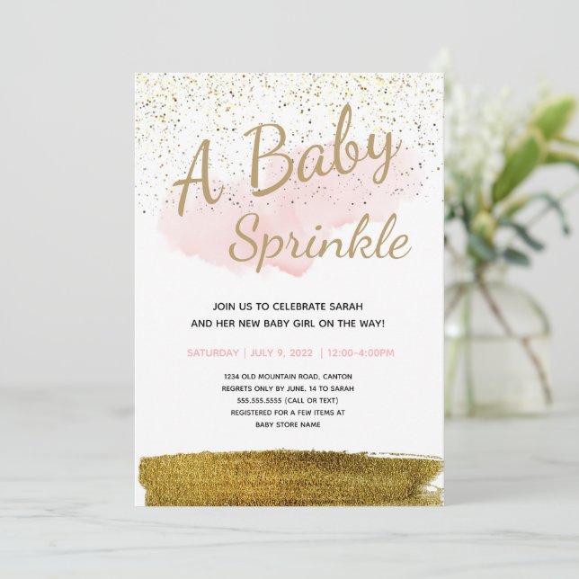 C'est une fête d'arrosage de Faire-part de bébé (Debout devant)